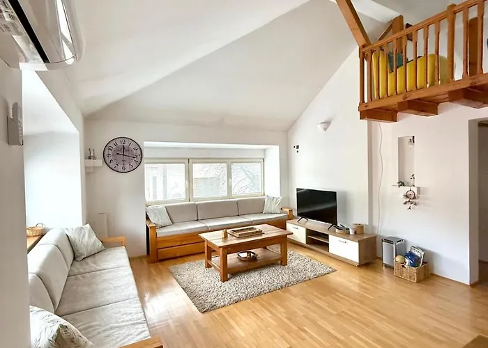 Sarajevo Apartment Gallery View